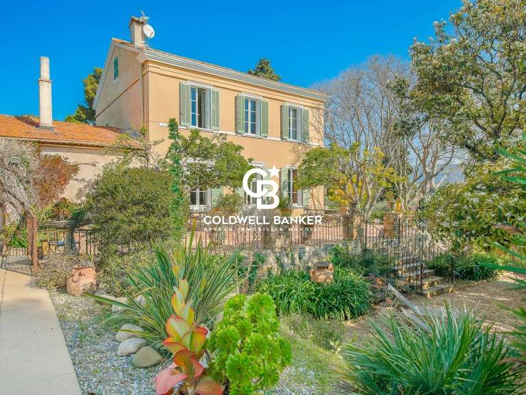 Propriété Toulon - 8 chambres - 524m²