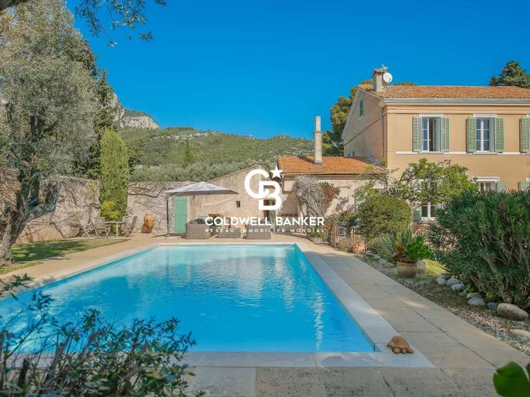 Propriété Toulon - 8 chambres - 524m²
