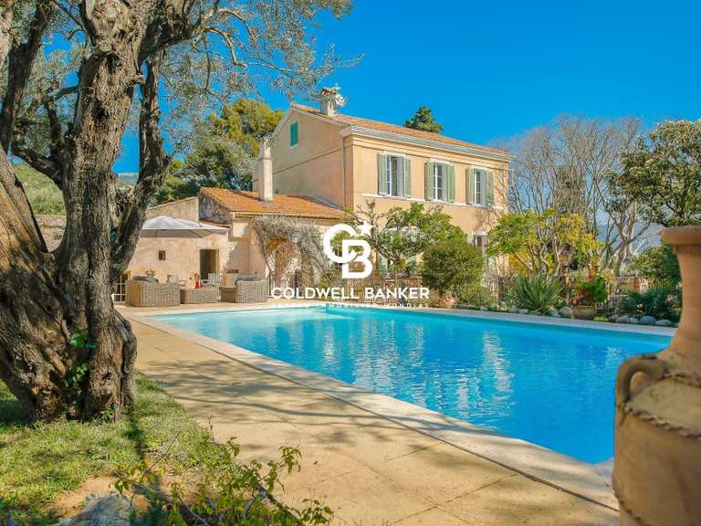 Propriété Toulon - 8 chambres - 524m²