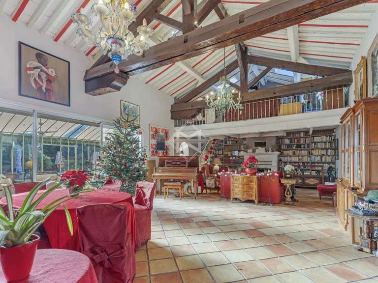 Villa Toulon - 5 bedrooms - 300m²