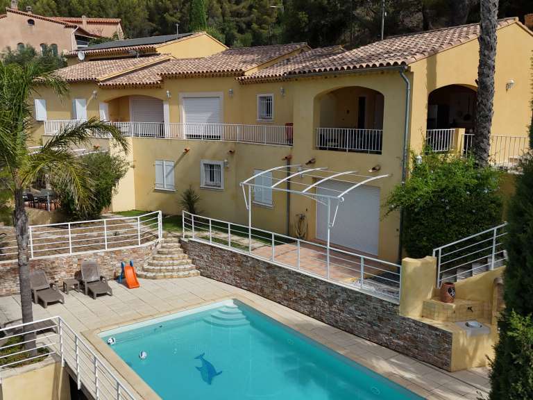 Villa avec Vue sur mer Toulon - 6 chambres - 304m²