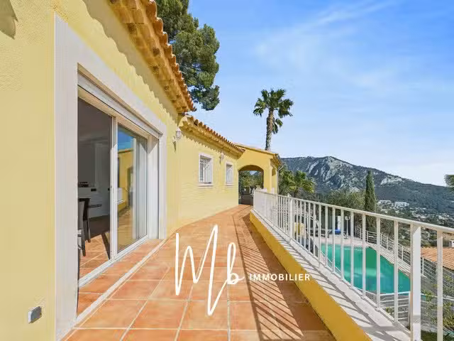 Villa avec Vue sur mer Toulon - 6 chambres - 304m²
