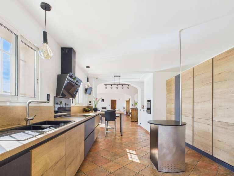 Villa avec Vue sur mer Toulon - 6 chambres - 304m²