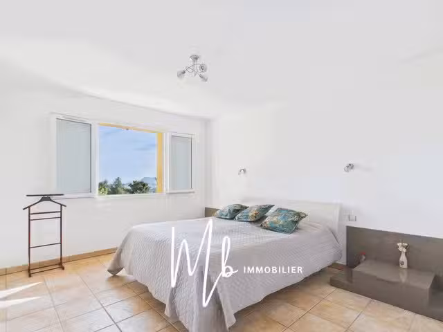 Villa avec Vue sur mer Toulon - 6 chambres - 304m²