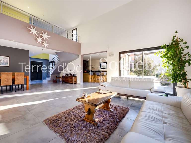 Maison Toulouges - 4 chambres - 194m²