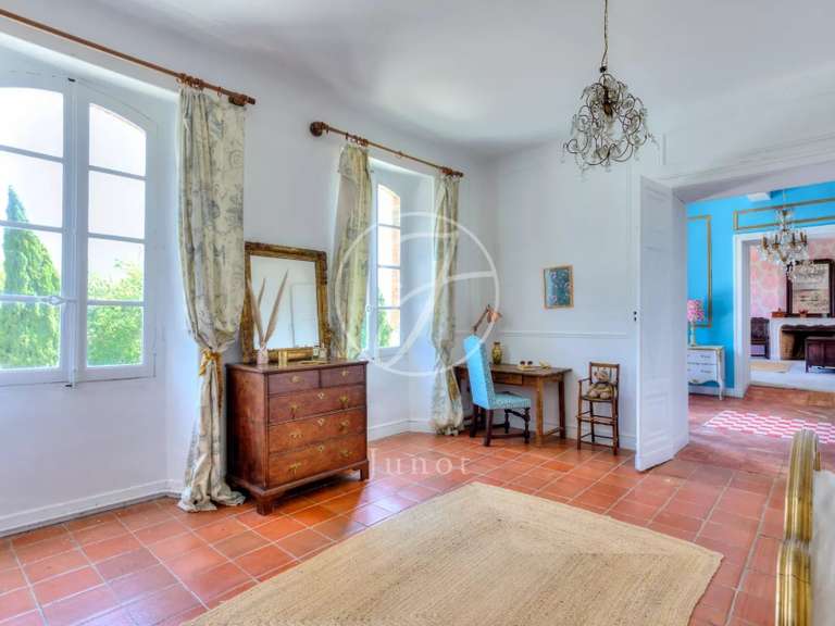 Castle Toulouse - 16 bedrooms - 542m²