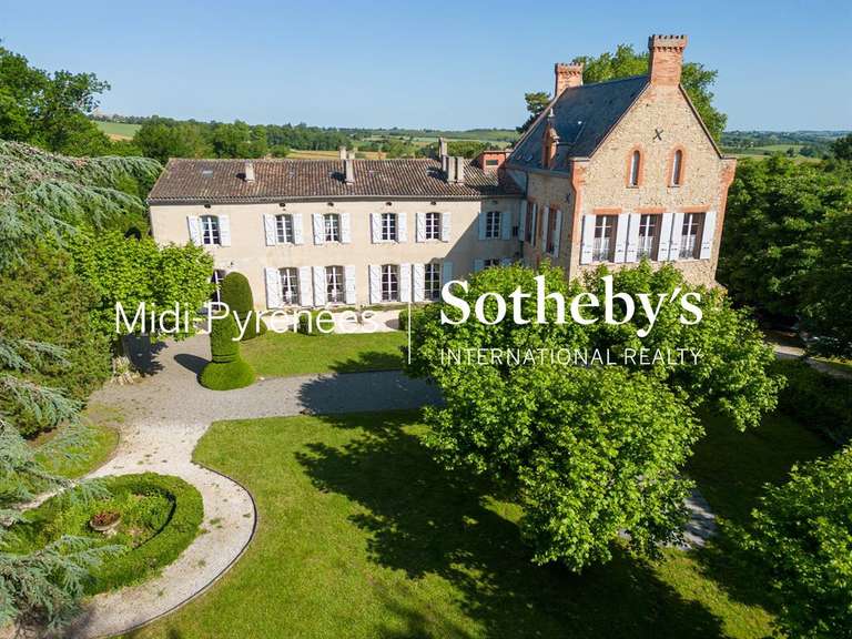 Château Toulouse - 24 chambres - 1573m²