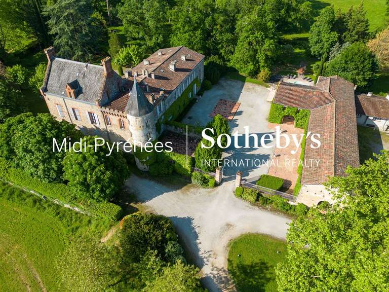 Château Toulouse - 24 chambres - 1573m²