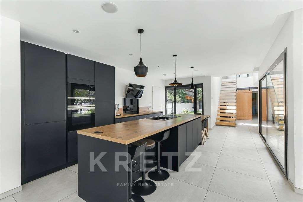 House Toulouse
