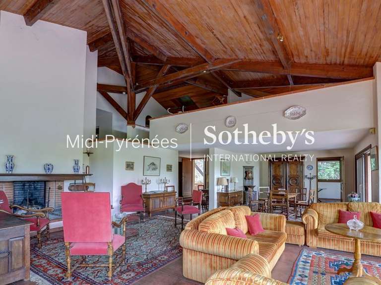 House Toulouse - 2 bedrooms - 213m²