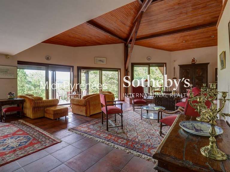 House Toulouse - 2 bedrooms - 213m²