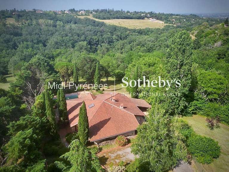 House Toulouse - 2 bedrooms - 213m²