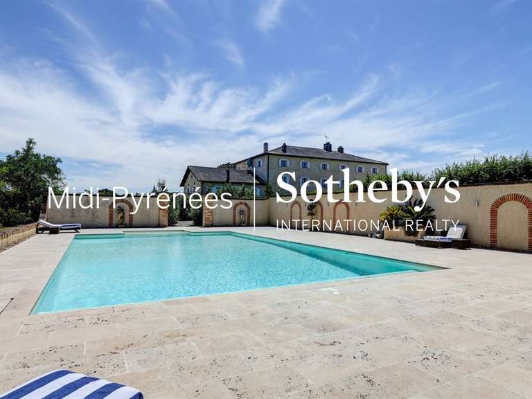 Maison Toulouse - 11 chambres - 728m²