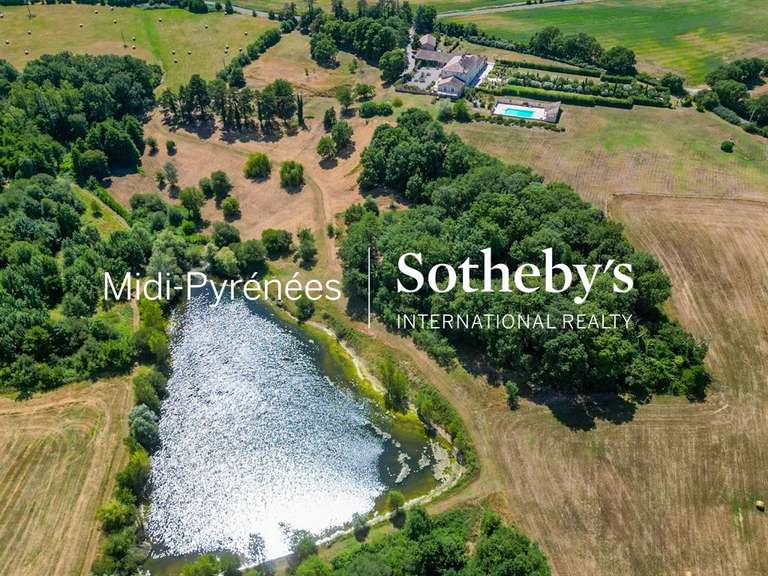 Maison Toulouse - 11 chambres - 728m²