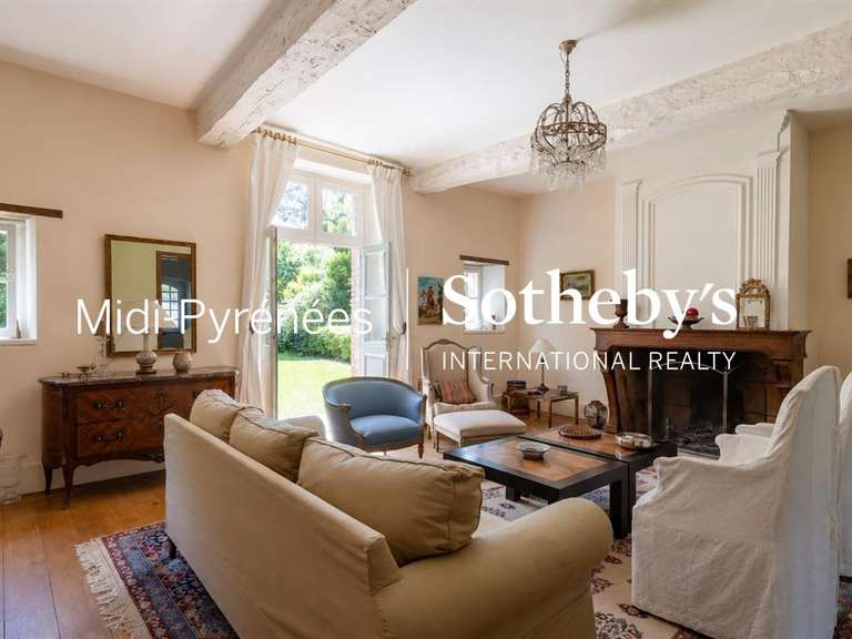 Maison Toulouse - 8 chambres - 645m²