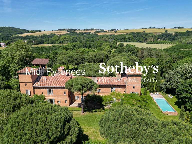 Maison Toulouse - 8 chambres - 620m²