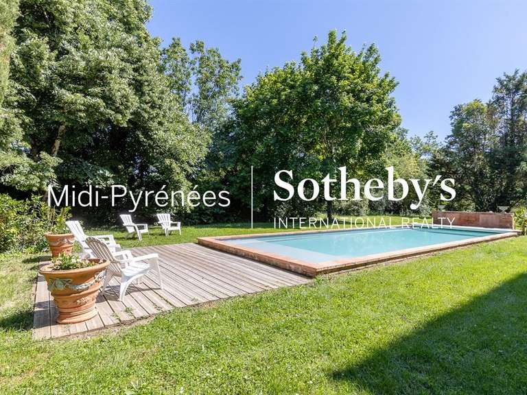 Maison Toulouse - 8 chambres - 645m²