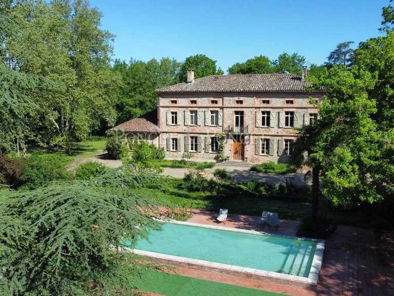 Propriété Toulouse - 10 chambres - 820m²