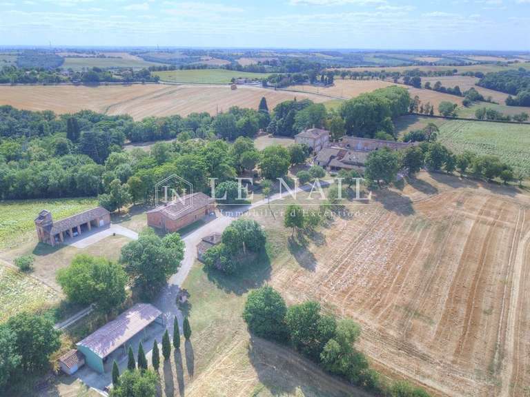 Propriété Toulouse - 13 chambres - 750m²