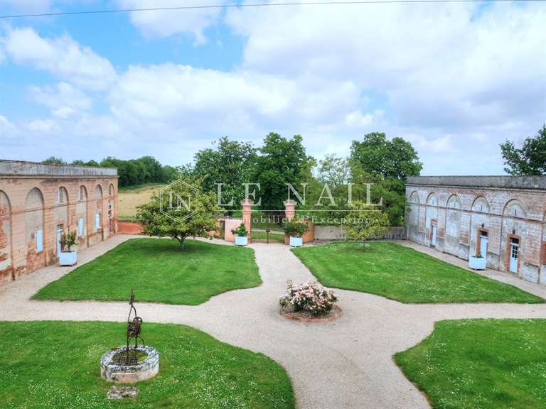 Propriété Toulouse - 13 chambres - 750m²