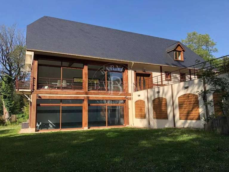 Maison Touques - 4 chambres - 250m²