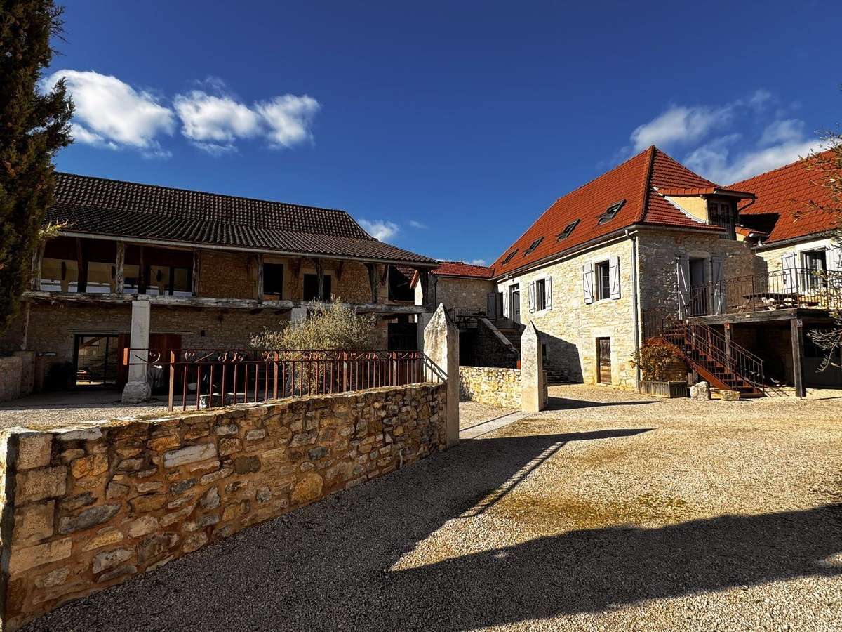 House Tour-de-Faure