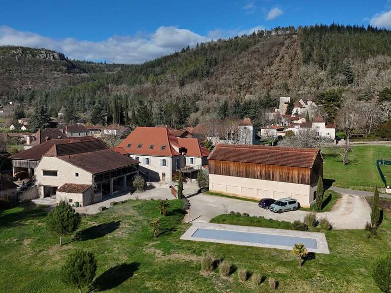 House Tour-de-Faure - 11 bedrooms - 394m²
