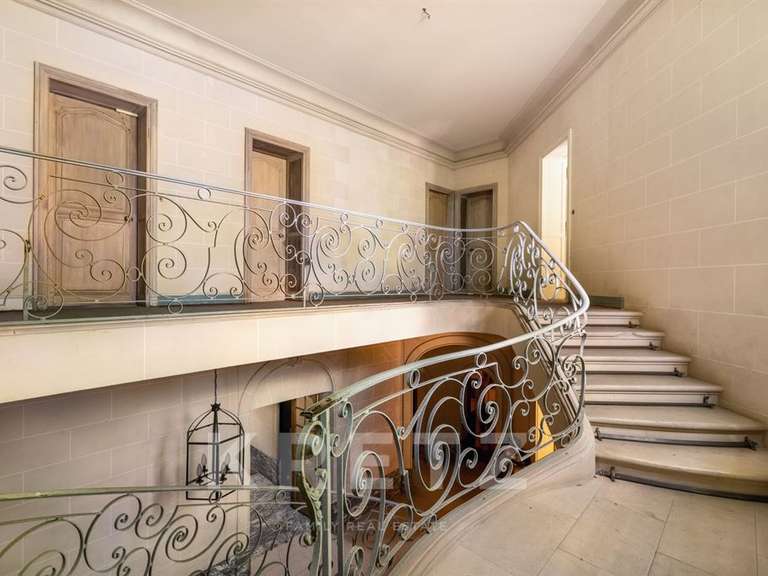 House Tourcoing - 4 bedrooms - 500m²