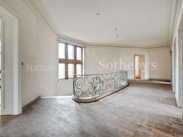 Maison Tourcoing - 5 chambres - 750m²