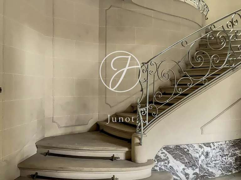Maison Tourcoing - 4 chambres - 500m²