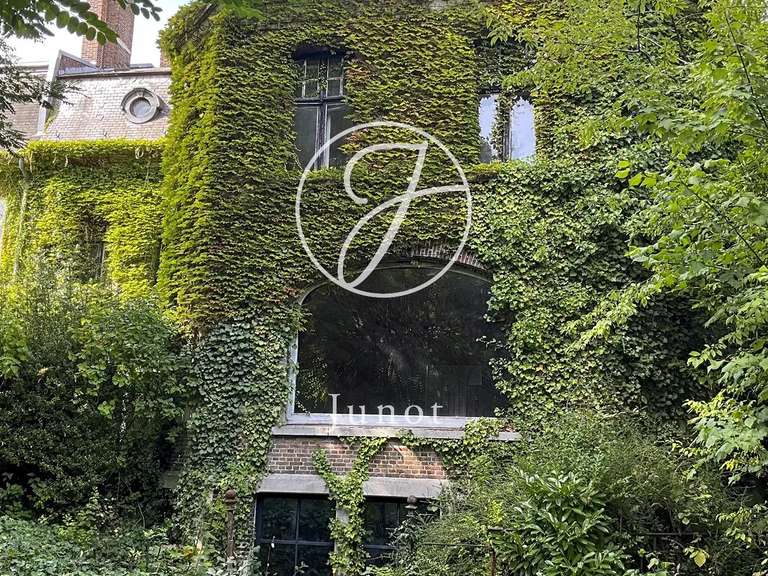 Maison Tourcoing - 4 chambres - 500m²
