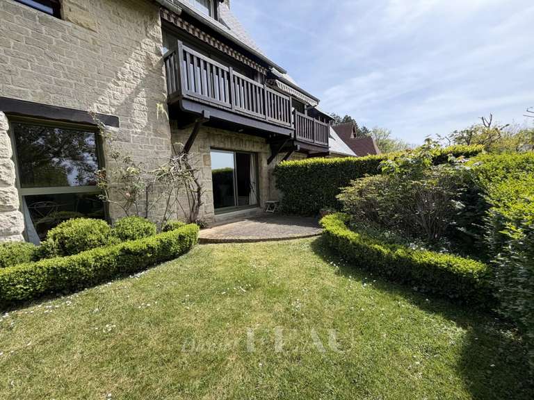 Appartement Tourgéville - 2 chambres - 84m²