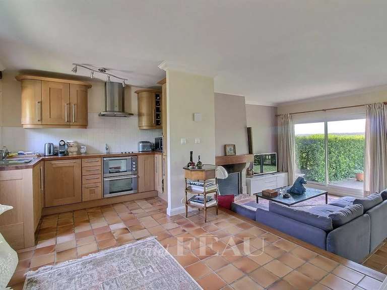 Appartement Tourgéville - 2 chambres - 84m²