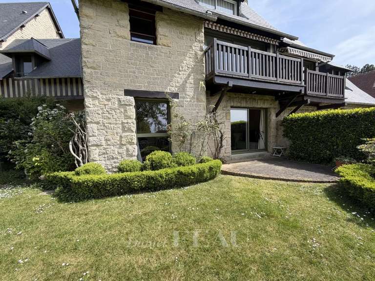 Appartement Tourgéville - 2 chambres - 84m²
