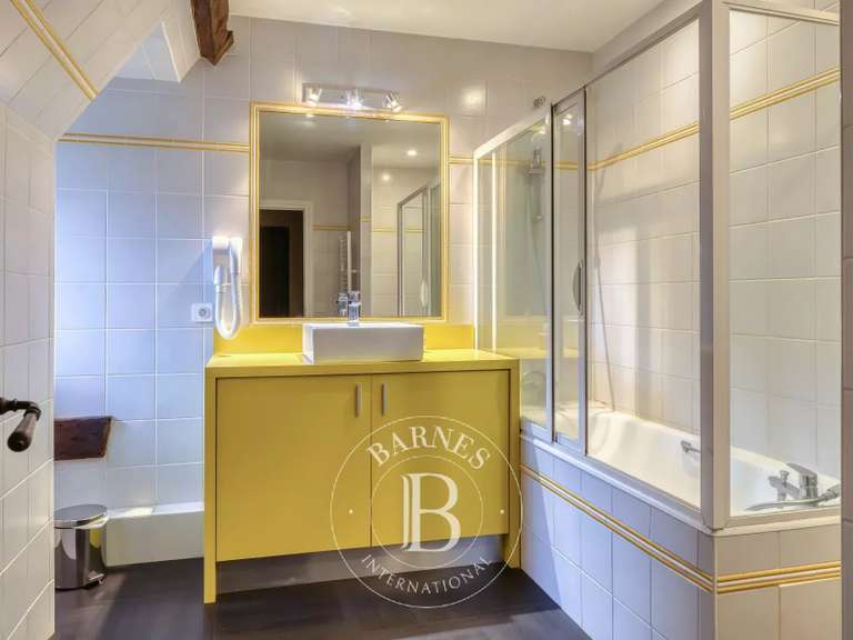 Maison Tourgéville - 9 chambres - 500m²