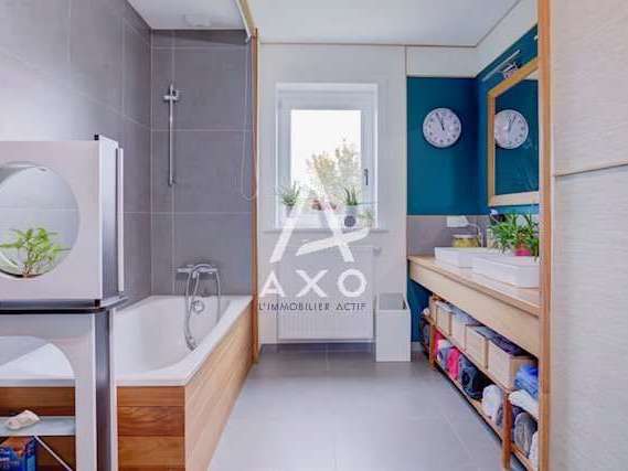 House Tourmignies - 4 bedrooms