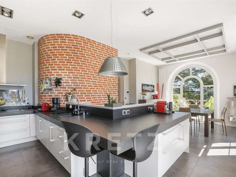 Maison Tournefeuille - 5 chambres - 330m²