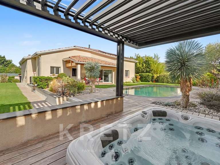 Maison Tournefeuille - 4 chambres - 200m²