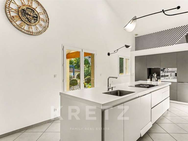 Maison Tournefeuille - 4 chambres - 200m²