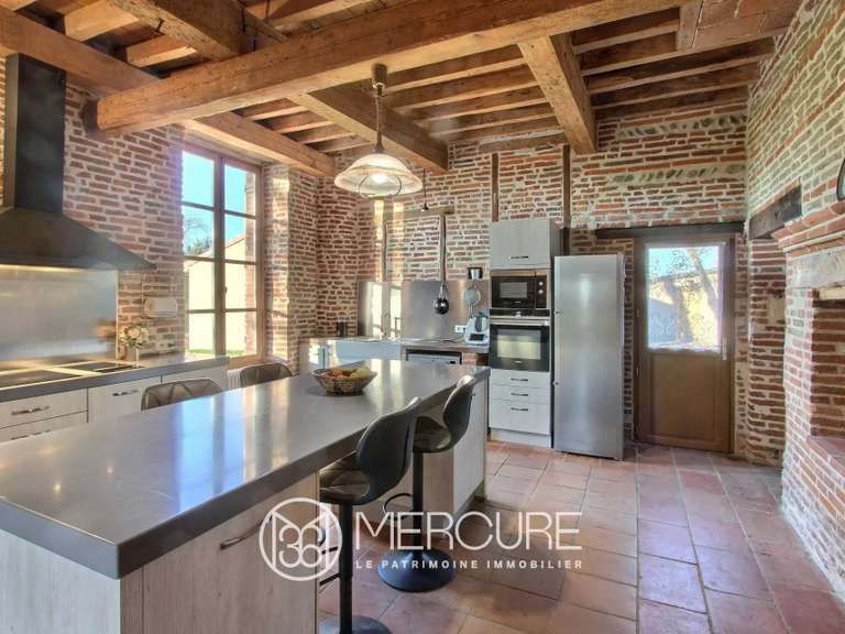 Propriété Tournefeuille - 3 chambres - 350m²