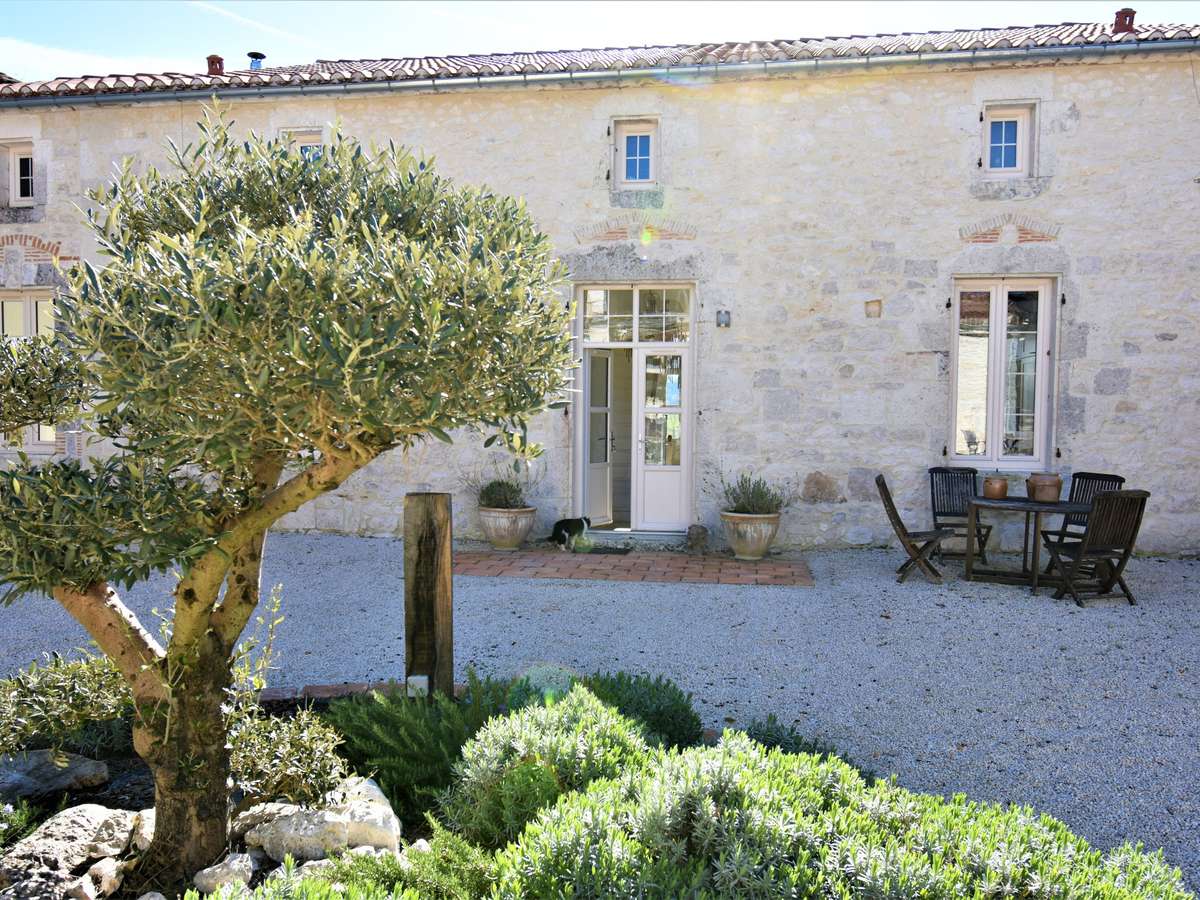 House Tournon-d'Agenais