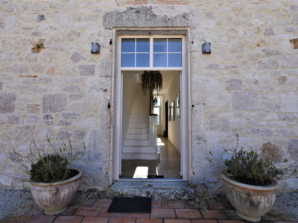 House Tournon-d'Agenais