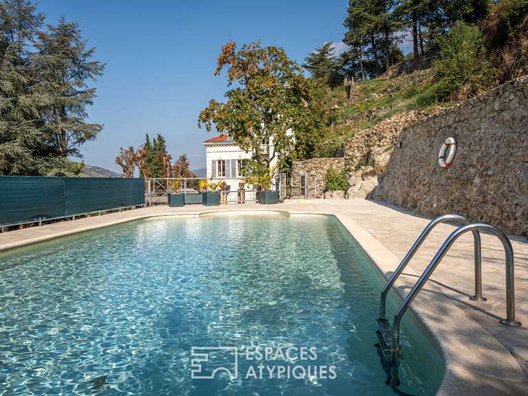 House Tournon-sur-Rhône - 7 bedrooms - 310m²