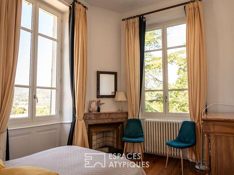 Maison Tournon-sur-Rhône - 7 chambres - 310m²