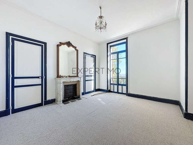 Maison Tournus - 6 chambres - 331m²