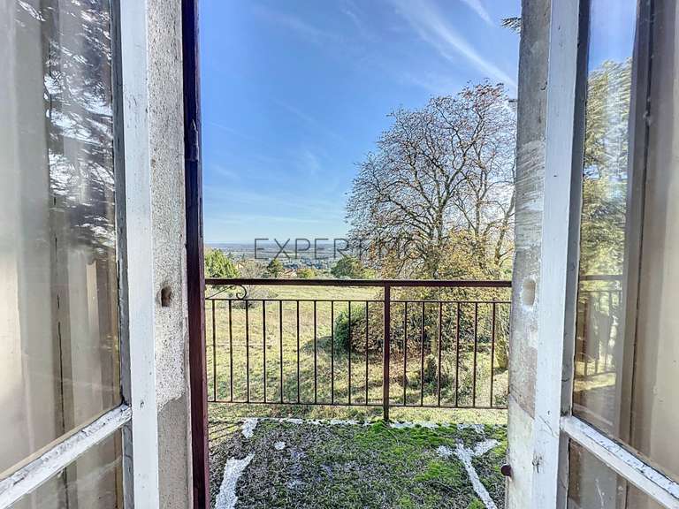 Maison Tournus - 6 chambres - 331m²