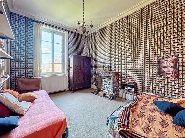 Maison Tournus - 6 chambres - 331m²