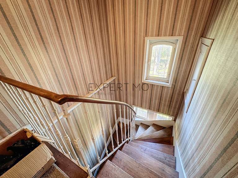 Maison Tournus - 6 chambres - 331m²