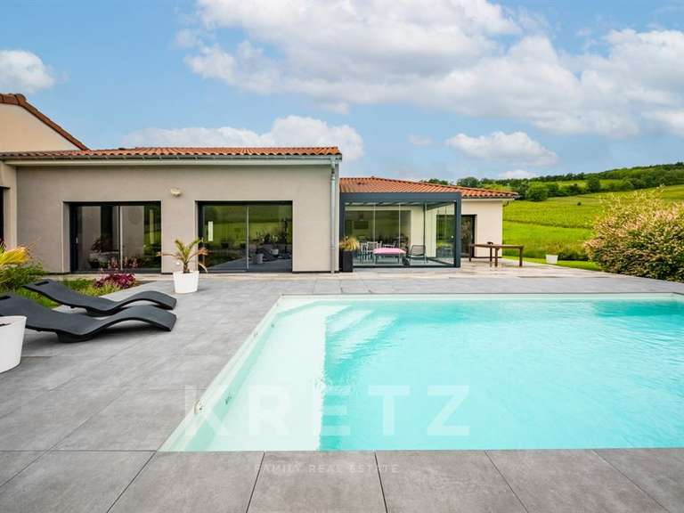 Maison Tournus - 4 chambres - 169m²