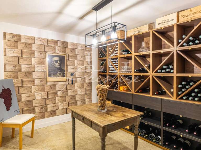 House Tourrettes - 5 bedrooms - 396m²